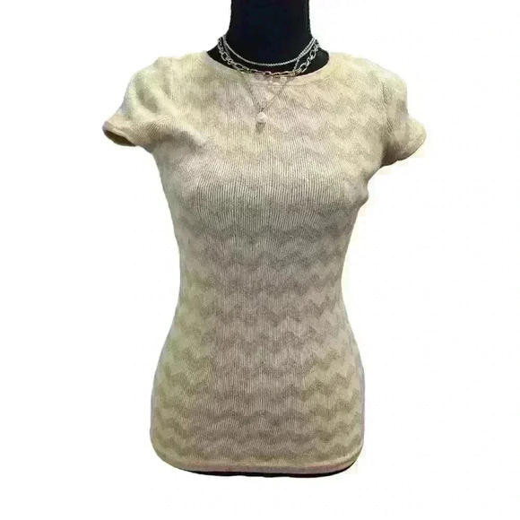 Lilly Pulitzer Sydney Chevron Zigzag Short Sleeve Sweater Top-Gold - Picture 1 of 6